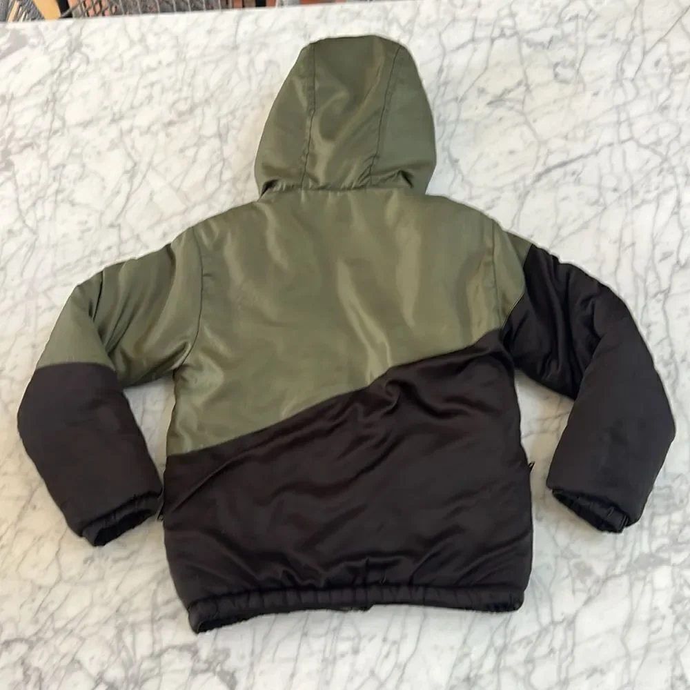 True Religion Kids Jacket Sz 6 Colorblock
